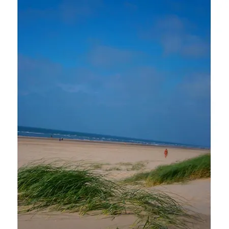Lägenhet Zeeduin